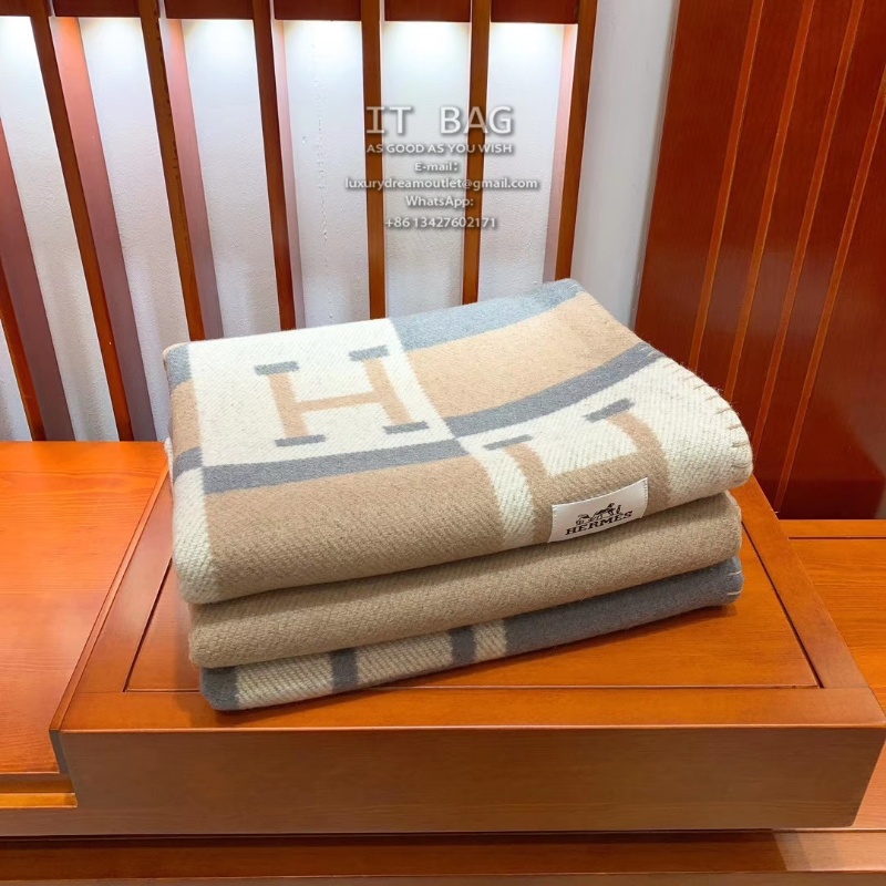 Avalon Bayadere throw blanket2 